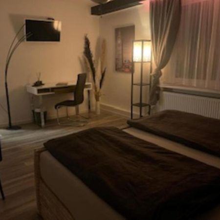 Schicke Ferienwohnung Mit Harzblick Fuer 1-2 Oder 1-4 Personen กอสลาร์ ภายนอก รูปภาพ