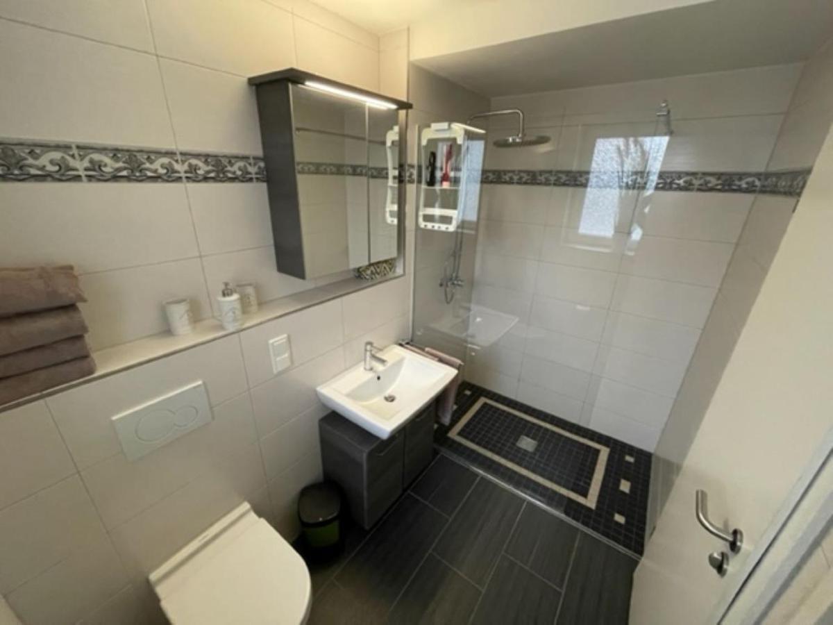 Schicke Ferienwohnung Mit Harzblick Fuer 1-2 Oder 1-4 Personen กอสลาร์ ภายนอก รูปภาพ