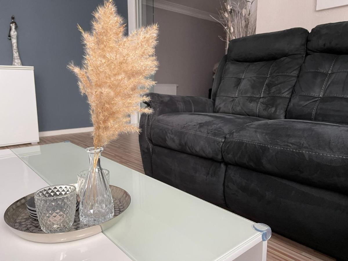 Schicke Ferienwohnung Mit Harzblick Fuer 1-2 Oder 1-4 Personen กอสลาร์ ภายนอก รูปภาพ