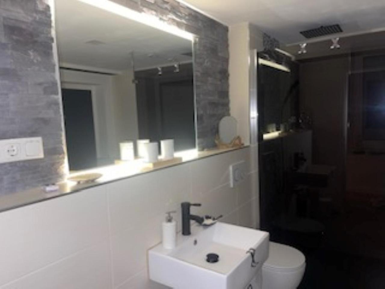 Schicke Ferienwohnung Mit Harzblick Fuer 1-2 Oder 1-4 Personen กอสลาร์ ภายนอก รูปภาพ